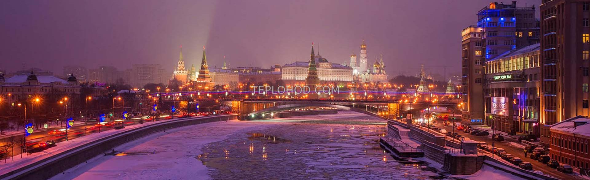 Новый год 2023 с прогулкой по Москве-реке на теплоходе "Чижик 2"