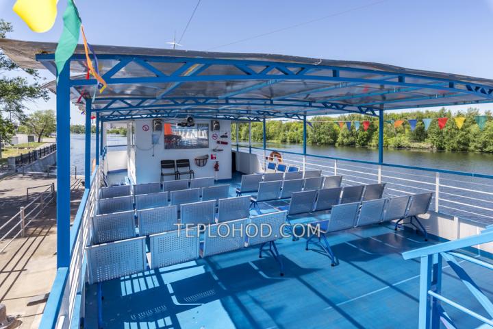 Теплоход “Князь Меньшиков”