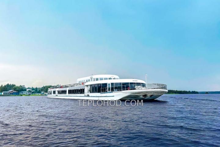 Теплоход “Александрия”