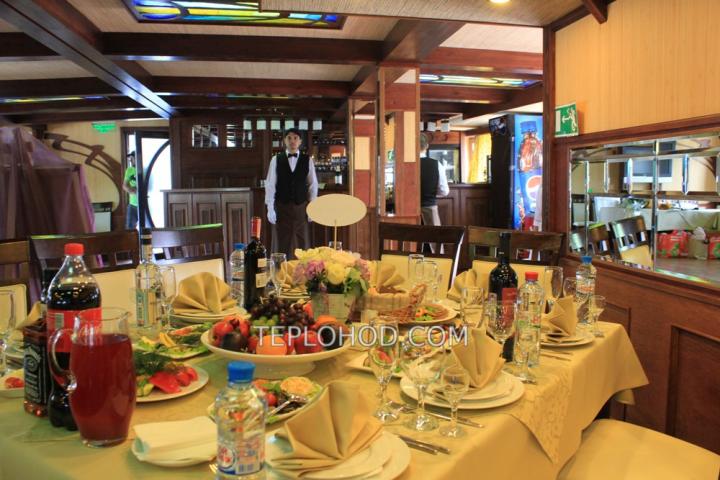 Теплоход “Анна Каренина”