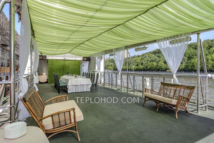 Теплоход “Барс”