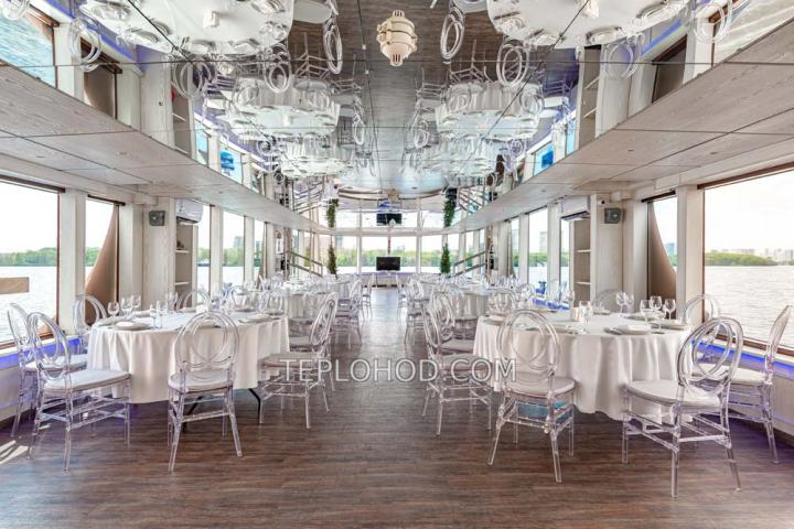 Теплоход “Благодать”