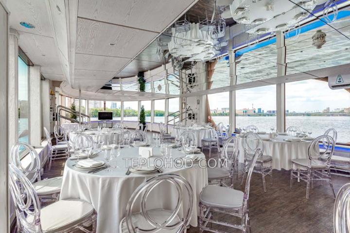 Теплоход “Благодать”