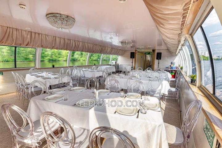 Теплоход “Богема”