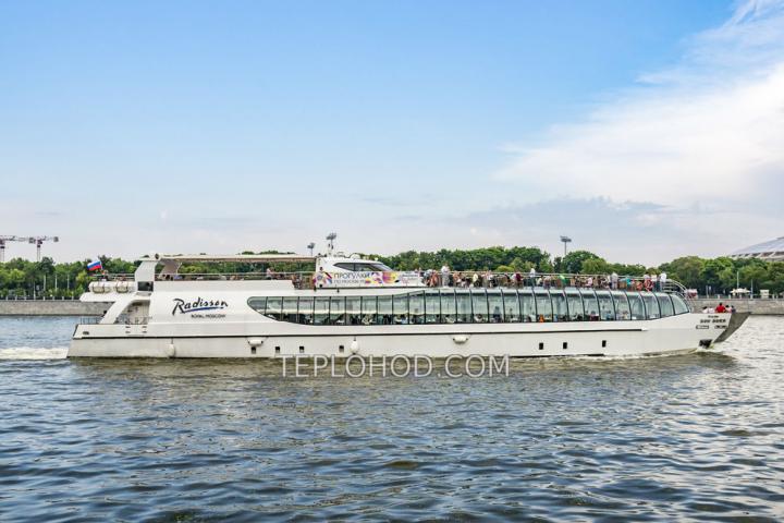 Теплоход “Бон-Вояж”