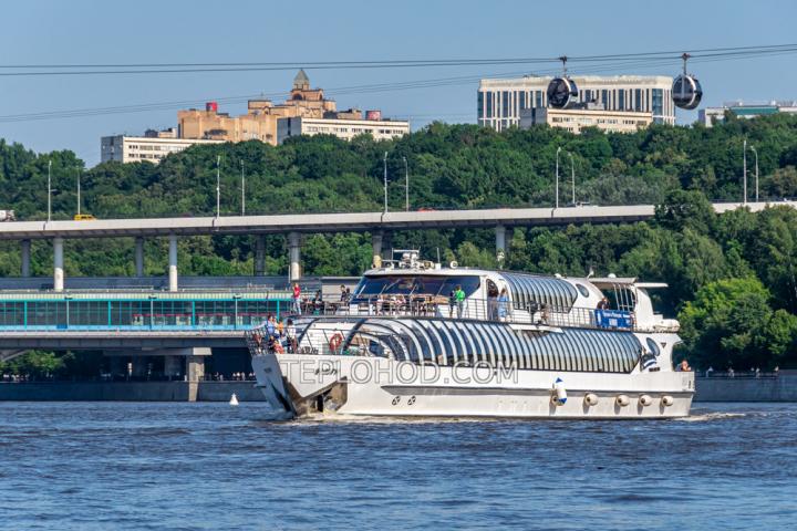 Теплоход “Бьюти”