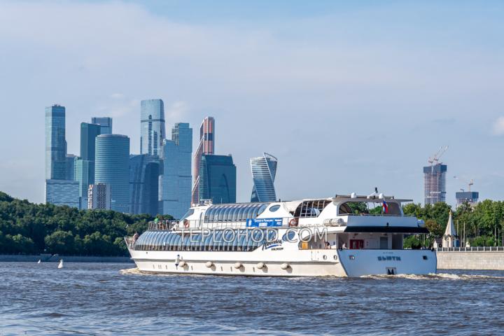 Теплоход “Бьюти”