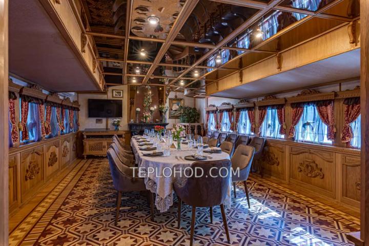 Теплоход “Чижик”