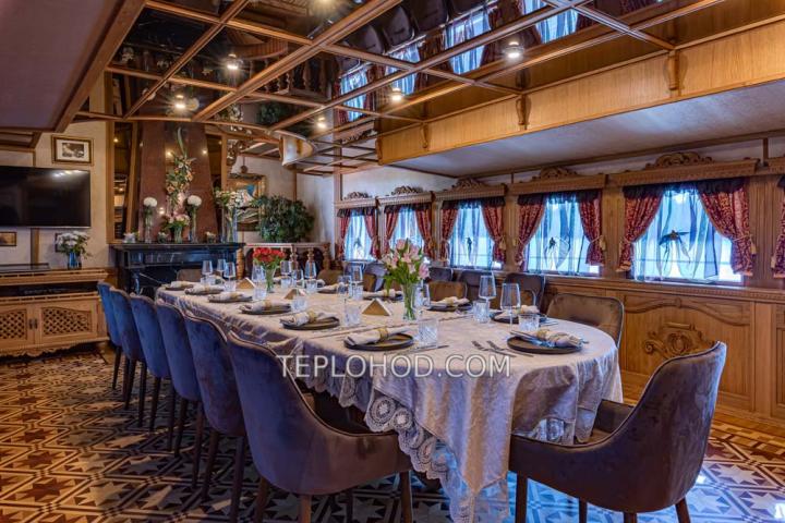 Теплоход “Чижик”