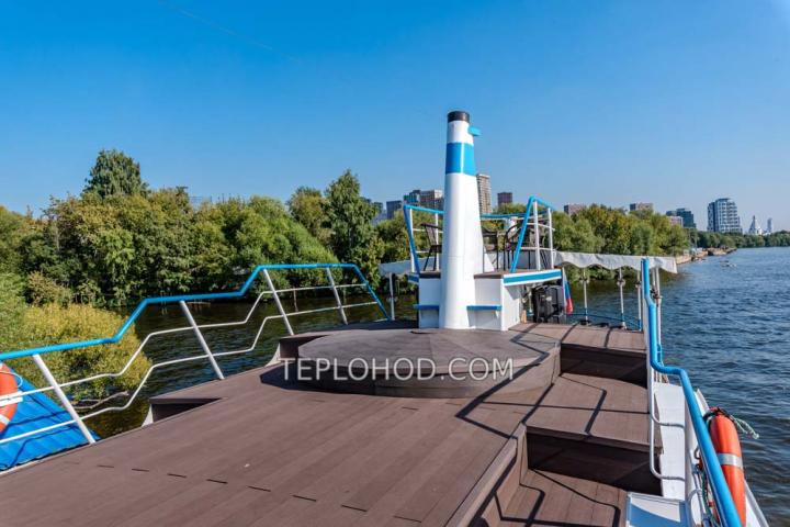 Теплоход “Чижик”