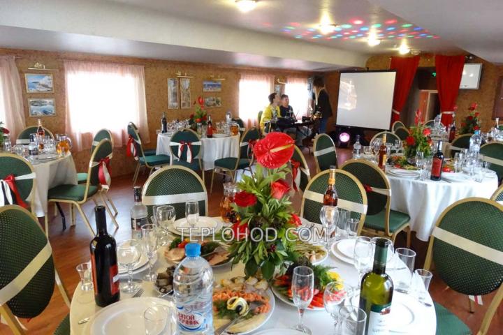 Теплоход “Дунай”