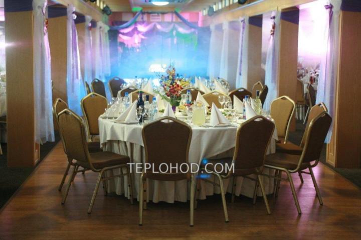 Теплоход “Федор Ушаков”