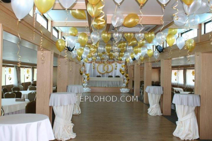 Теплоход “Федор Ушаков”