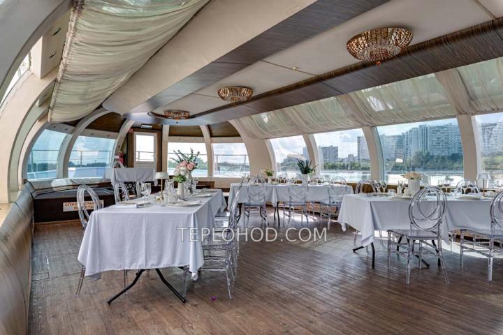 Теплоход “Гнездо Глухаря”