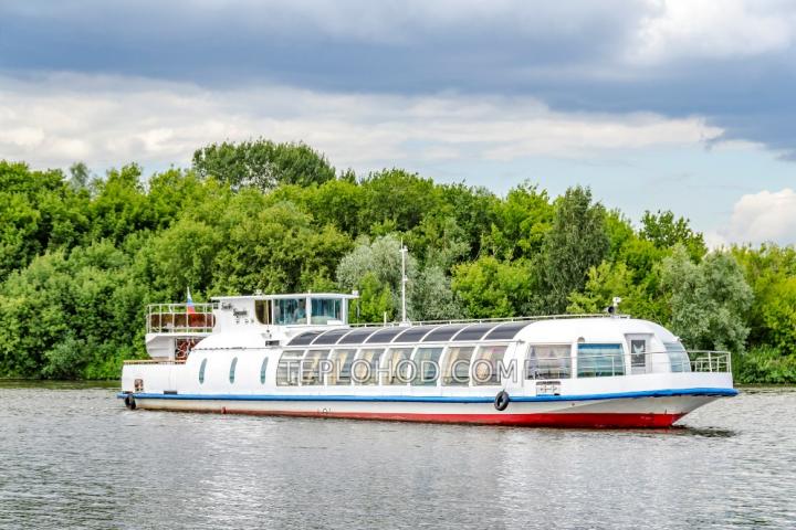 Теплоход “Гнездо Глухаря”