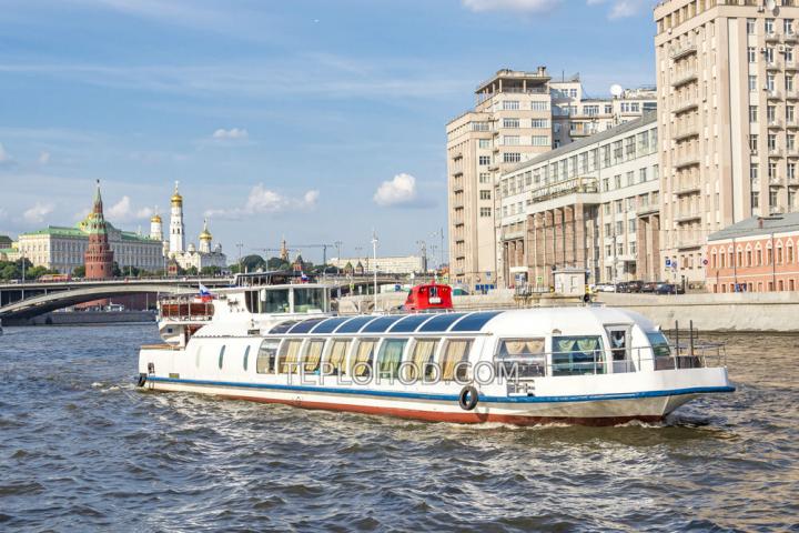 Теплоход “Гнездо Глухаря”