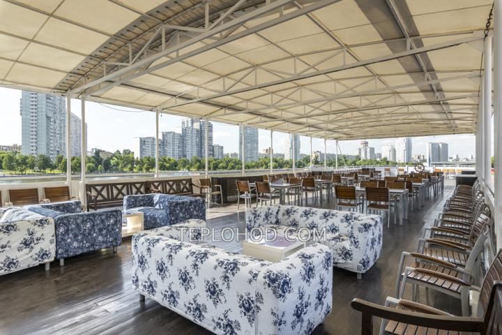 Теплоход “Гжель”