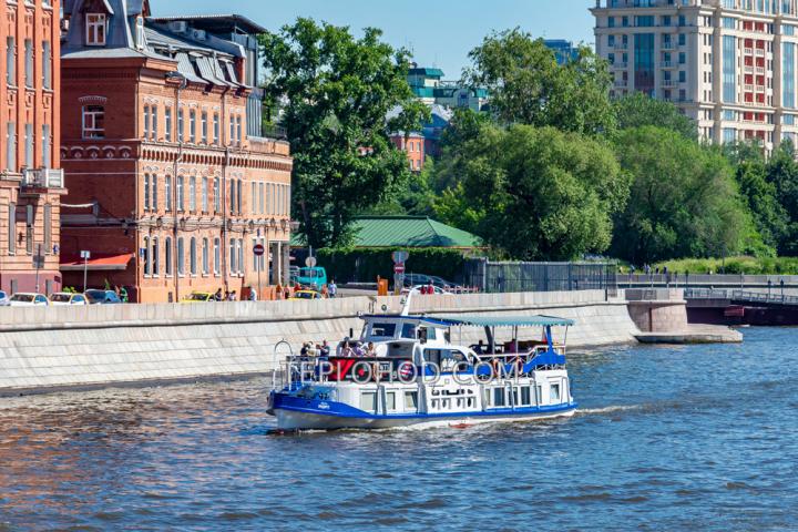 Теплоход “Индиго”