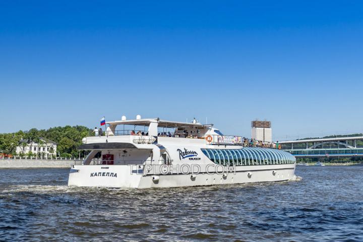 Теплоход “Капелла”