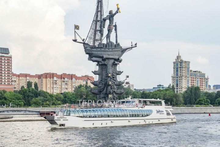 Теплоход “Капелла”