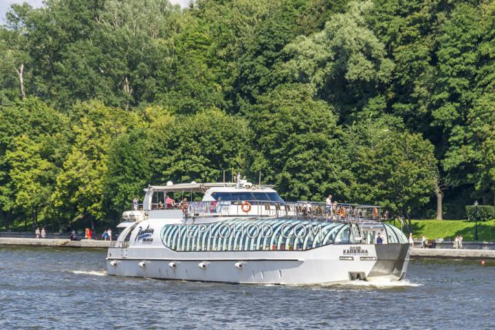 Теплоход “Капелла”