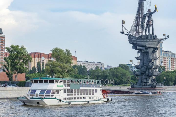 Теплоход “Колесовъ”