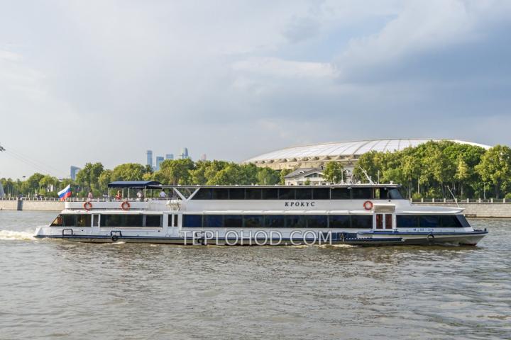 Теплоход “Крокус”