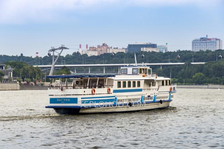 Теплоход “Лагуна”