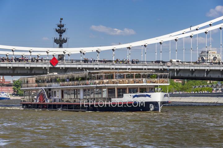 Теплоход “Ласточка”