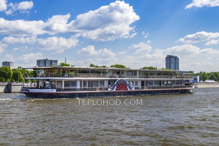 Теплоход “Ласточка”