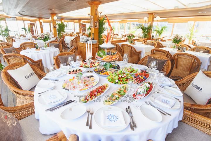 Теплоход “Ласточка”