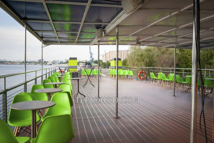 Теплоход “Легенда”