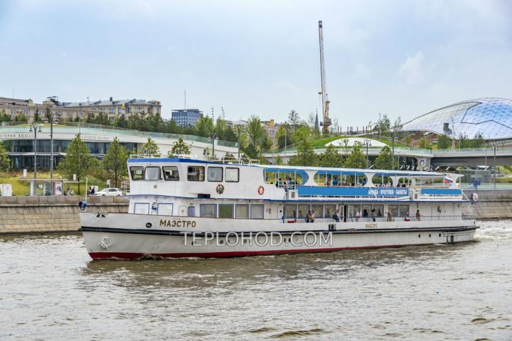 Теплоход “Маэстро”