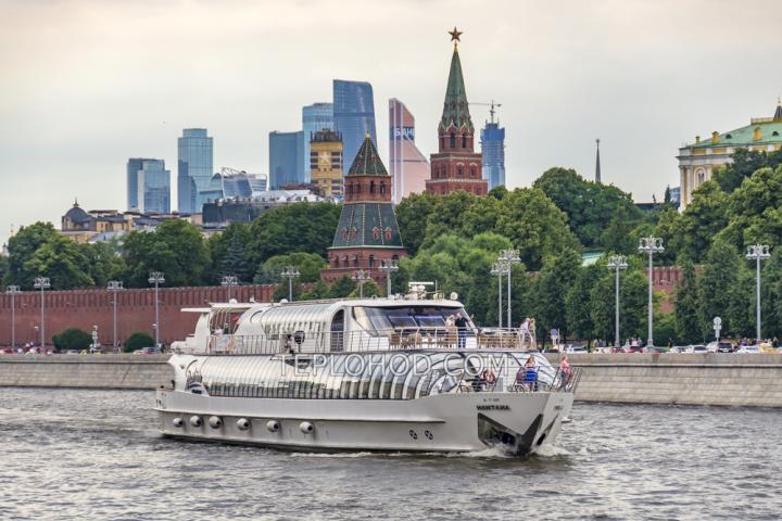 Теплоход “Монтана”