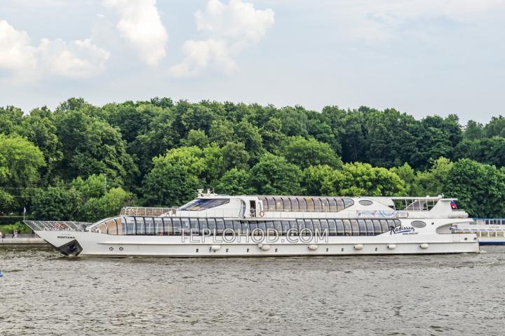 Теплоход “Монтана”