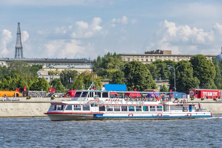 Теплоход москва ривер фото