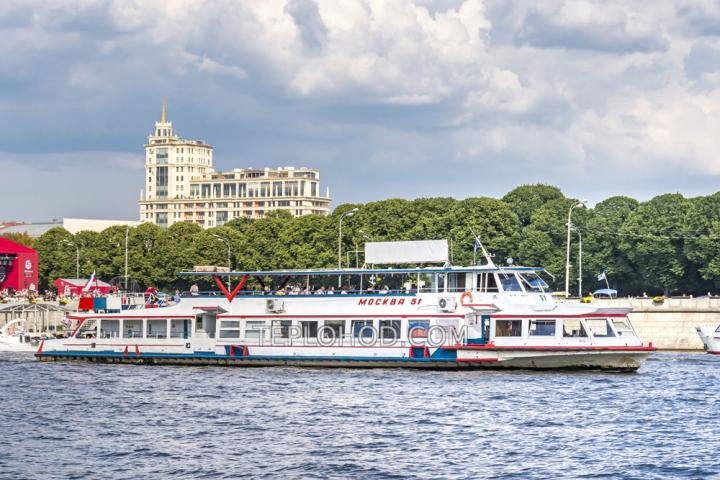 Теплоход соболь москва фото