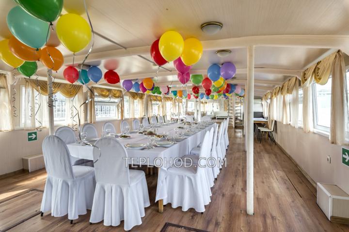 Теплоход “Олимпиада”