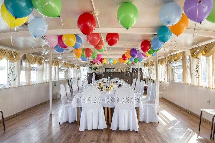 Теплоход “Олимпиада”