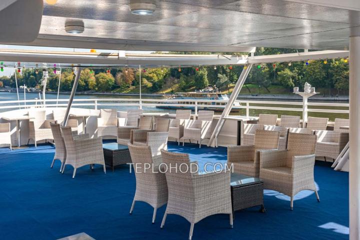 Теплоход “Пальма де Сочи”