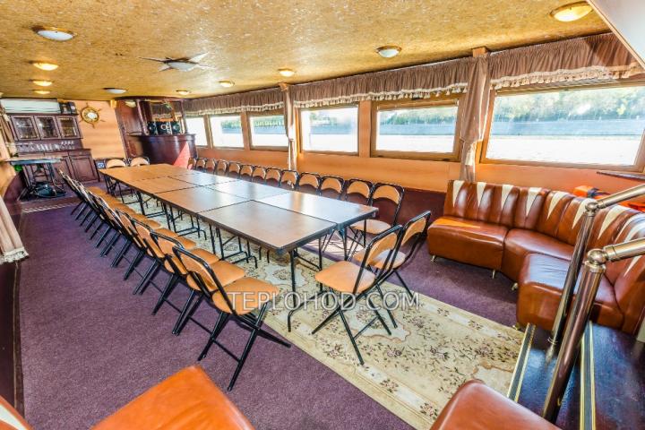 Теплоход “Позитив”