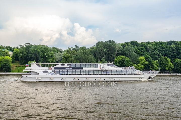 Теплоход “Примавера”