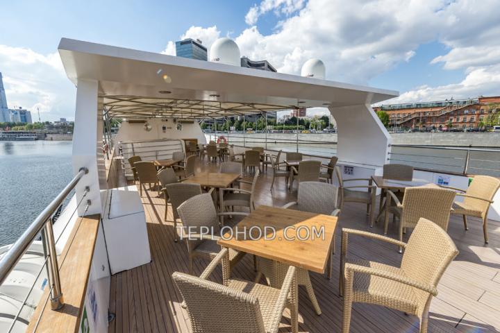 Теплоход “Рэдиссон”