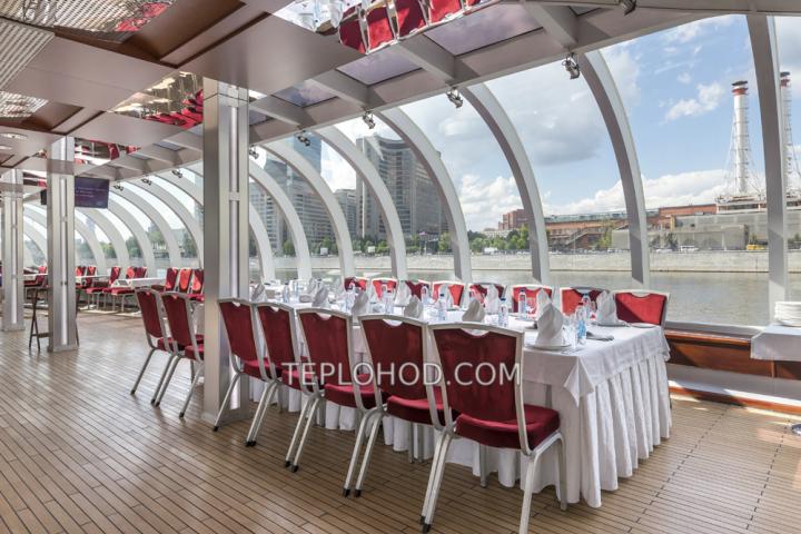 Теплоход “Рэдиссон”