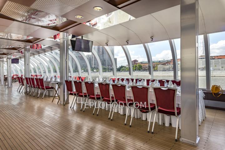 Теплоход “Рэдиссон”