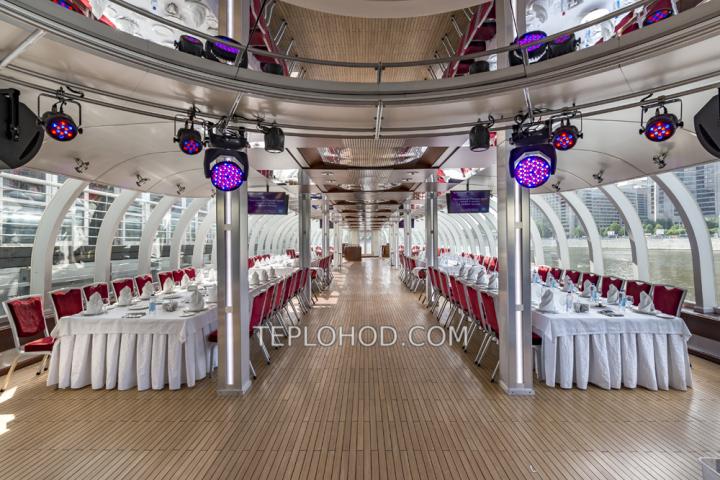 Теплоход “Рэдиссон”