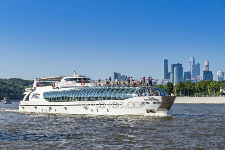 Теплоход “Рэдиссон”