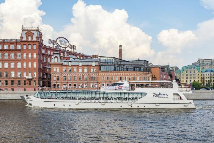 Теплоход “Рэдиссон”