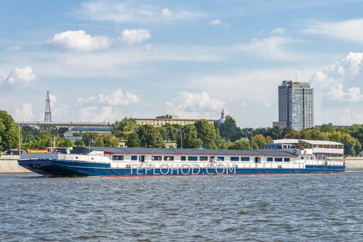 Теплоход “Рио 4”