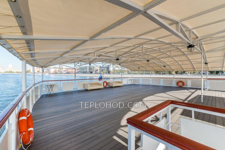 Теплоход “Рио 4”